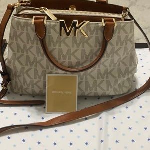 Michael Kors Hand bag